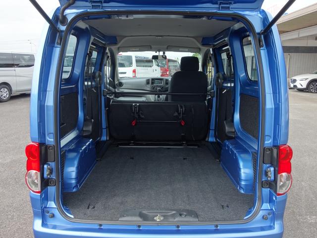 ＮＶ２００バネットバン ＧＸ　走行２７０００ｋｍ　社外メモリーナビ　バックカメラ　ＥＴＣ　キーレス　ワンセグ　Ｂｌｕｅｔｏｏｔｈ　ＵＳＢ　両側スライドドア　パワーウィンドウ（28枚目）