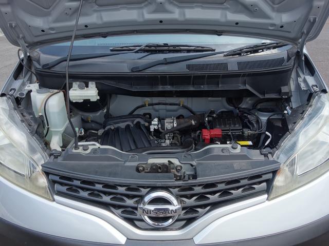 ＮＶ２００バネットバン ＤＸ　両側スライドドア　キーレス　スペアキー　ＡＢＳ　最大積載量６００ｋｇ　乗車定員２名　ＡＭＦＭラジオ　パワーウィンドウ（17枚目）