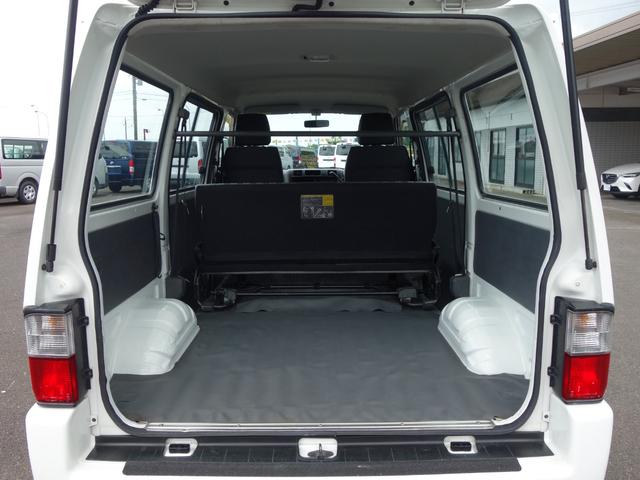 ボンゴバン ＤＸ　低床　乗車定員５名　最大積載量１１５０ｋｇ　キーレス　ＡＭＦＭラジオ　ＡＢＳ　ドアバイザー　パワーウィンドウ　走行４２０００ｋｍ（24枚目）