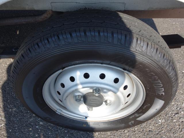 キャリイトラック KCエアコン・パワステ 3速AT スペアキー ETC AMFMラジオ ドアバイザー(20枚目)