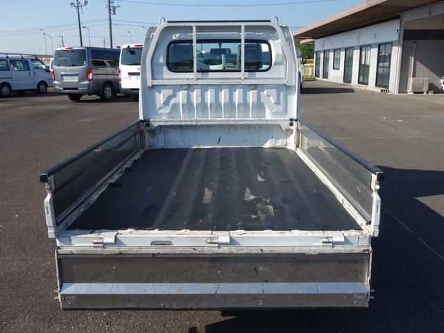 キャリイトラック KCエアコン・パワステ 3速AT スペアキー ETC AMFMラジオ ドアバイザー(25枚目)