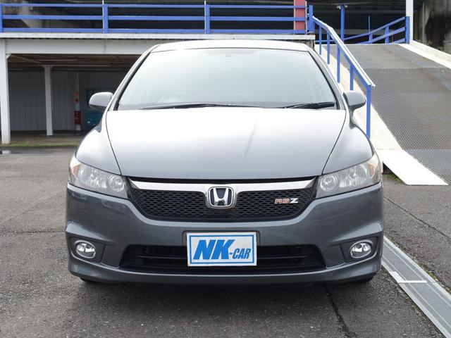 ストリーム ＲＳＺ特別仕様車　ＨＤＤナビエディション　純正ＨＤＤナビ　バックカメラ　ＨＩＤヘッドライト　フォグランプ　オートライト　ＥＴＣ　キーレス　ワンセグ　ステアリングリモコン　純正アルミ（2枚目）