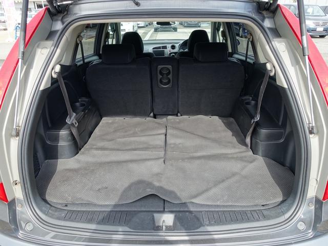 ストリーム ＲＳＺ特別仕様車　ＨＤＤナビエディション　純正ＨＤＤナビ　バックカメラ　ＨＩＤヘッドライト　フォグランプ　オートライト　ＥＴＣ　キーレス　ワンセグ　ステアリングリモコン　純正アルミ（33枚目）