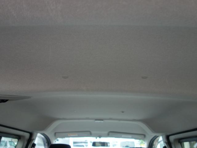 ＮＶ２００バネットワゴン １６Ｘ－２Ｒ　純正メモリーナビ　バックカメラ　フルセグ　Ｂｌｕｅｔｏｏｔｈ　ＥＴＣ　ナビ連動ドライブレコーダー　キーレス　フォグランプ　社外アルミ　小窓付スライドドア（12枚目）