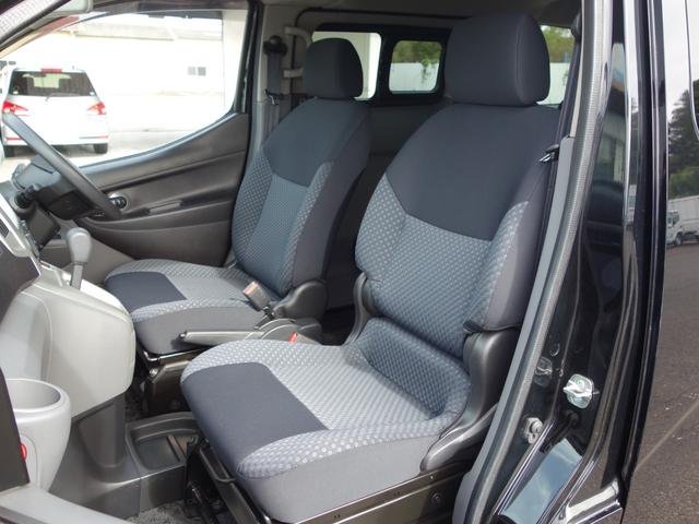 ＮＶ２００バネットワゴン １６Ｘ－２Ｒ　純正メモリーナビ　バックカメラ　フルセグ　Ｂｌｕｅｔｏｏｔｈ　ＥＴＣ　ナビ連動ドライブレコーダー　キーレス　フォグランプ　社外アルミ　小窓付スライドドア（13枚目）