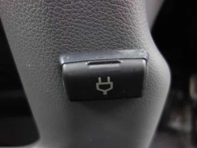 NV350キャラバンバン ロングプレミアムGX 純正メモリーナビ バックカメラ フルセグ Bluetooth エマージェンシーブレーキ ETC インテリキー プッシュスタート LEDヘッドライト オートライト フォグランプ 後席冷暖房(32枚目)