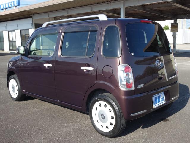 ミラココア ココアプラスＸスペシャルコーデ　走行４１０００ｋｍ　ルーフレール　スマートキー　ＡＵＸ付　フォグランプ　プライバシーガラス　ドアバイザー（9枚目）