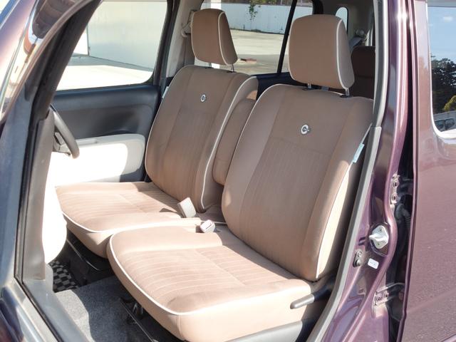 ミラココア ココアプラスＸスペシャルコーデ　走行４１０００ｋｍ　ルーフレール　スマートキー　ＡＵＸ付　フォグランプ　プライバシーガラス　ドアバイザー（13枚目）