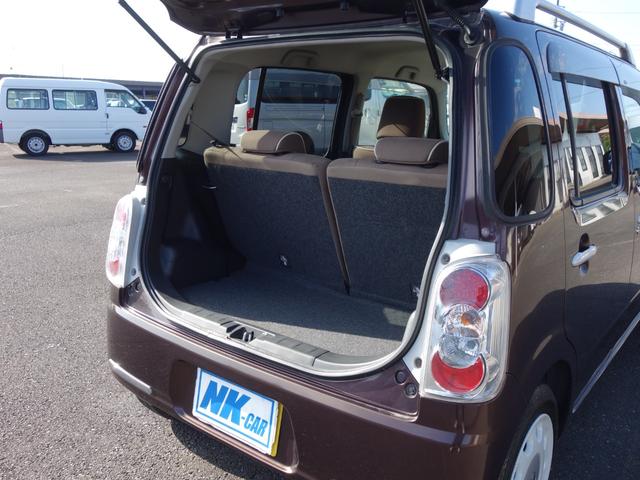 ミラココア ココアプラスＸスペシャルコーデ　走行４１０００ｋｍ　ルーフレール　スマートキー　ＡＵＸ付　フォグランプ　プライバシーガラス　ドアバイザー（18枚目）