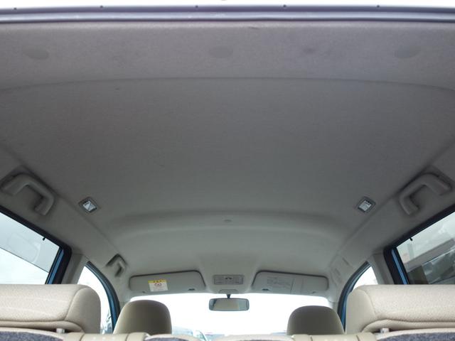 ステラ L スマートアシスト 社外アルミ キーレス 衝突軽減ブレーキ AUX付デッキ 電動格納ミラー ドアバイザー(12枚目)