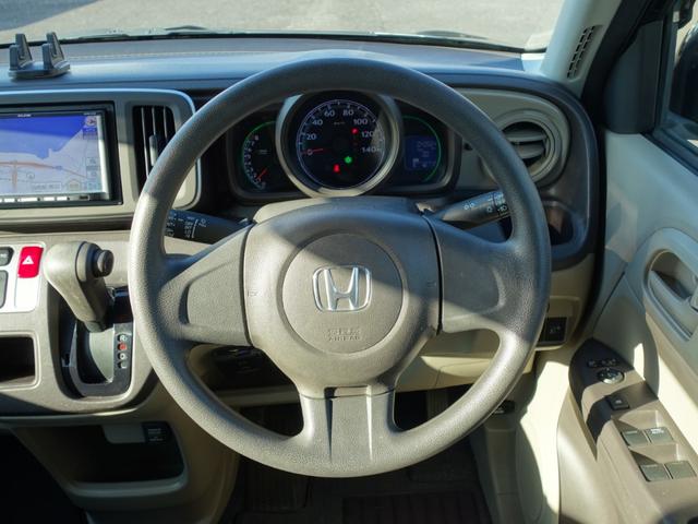 Ｎ－ＯＮＥ Ｇ　メモリーナビ　ワンセグ　スマートキー　プッシュスタート　ＥＴＣ　オートエアコン　アイドリングストップ　プライバシーガラス（15枚目）