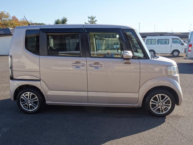 Ｎ－ＢＯＸ Ｇ・ターボパッケージ　ターボ　車検Ｒ９年１０月　両側パワースライドドア　ＥＴＣ　スマートキー　プッシュスタート　ＡＵＸ付　ステアリングリモコン　クルーズコントロール　純正アルミ　革ハンドル（4枚目）