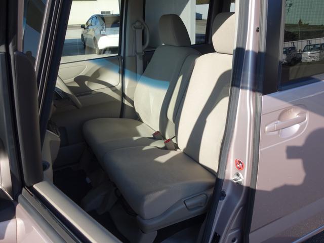 Ｎ－ＢＯＸ Ｇ・ターボパッケージ　ターボ　車検Ｒ９年１０月　両側パワースライドドア　ＥＴＣ　スマートキー　プッシュスタート　ＡＵＸ付　ステアリングリモコン　クルーズコントロール　純正アルミ　革ハンドル（13枚目）