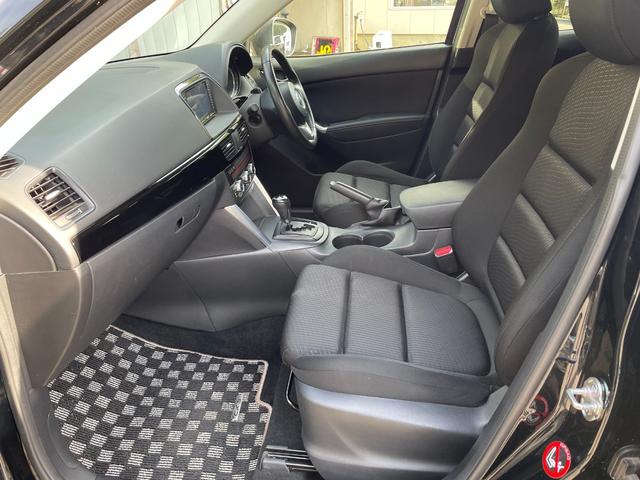 ＣＸ－５ ＸＤ　４ＷＤ　バックカメラ　サイドカメラ　オートクルーズコントロール　ナビ　ＴＶ　オートライト　アルミホイール　アイドリングストップ　ＡＴ　盗難防止システム　衝突安全ボディ　ＡＢＳ　エアコン（22枚目）