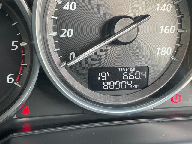 ＣＸ－５ ＸＤ　４ＷＤ　バックカメラ　サイドカメラ　オートクルーズコントロール　ナビ　ＴＶ　オートライト　アルミホイール　アイドリングストップ　ＡＴ　盗難防止システム　衝突安全ボディ　ＡＢＳ　エアコン（25枚目）