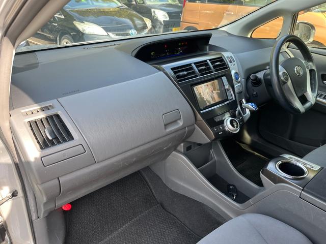 プリウスアルファ Sツーリングセレクション ドライブレコーダー ETC バックカメラ TV アルミホイール オートライト ヘッドライトウォッシャー スマートキー CVT 盗難防止システム 衝突安全ボディ ABS エアコン パワーステアリング(10枚目)