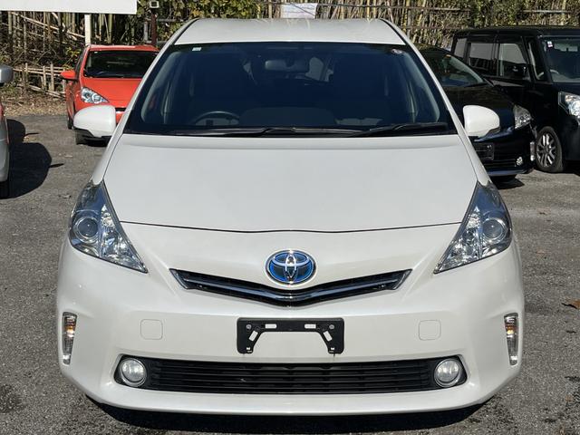 プリウスアルファ Ｓ　ＥＴＣ　バックカメラ　ナビ　ＴＶ　アルミホイール　オートライト　スマートキー　ＣＶＴ　盗難防止システム　衝突安全ボディ　ＡＢＳ　Ｂｌｕｅｔｏｏｔｈ　エアコン　パワーステアリング　パワーウィンドウ（13枚目）