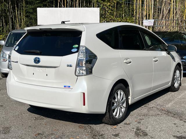 プリウスアルファ Ｓ　ＥＴＣ　バックカメラ　ナビ　ＴＶ　アルミホイール　オートライト　スマートキー　ＣＶＴ　盗難防止システム　衝突安全ボディ　ＡＢＳ　Ｂｌｕｅｔｏｏｔｈ　エアコン　パワーステアリング　パワーウィンドウ（17枚目）