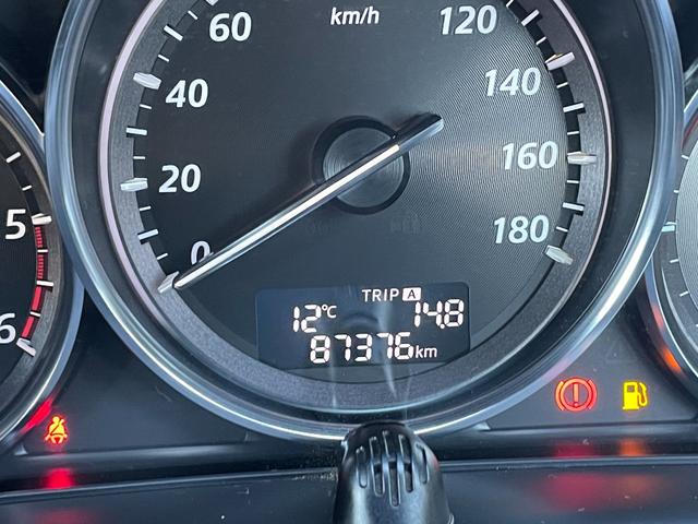 ＣＸ－５ ＸＤ　Ｌパッケージ　バックカメラ　サイドカメラ　オートクルーズコントロール　パワーシート　ナビ　ＴＶ　オートライト　ＨＩＤ　アルミホイール　アイドリングストップ　シートヒーター　革シート　ＡＴ　盗難防止システム（22枚目）