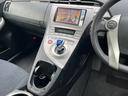 プリウス Ｓツーリングセレクション　後期　ＥＴＣ　バックカメラ　ナビ　ＴＶ　アルミホイール　ヘッドライトウォッシャー　ＣＶＴ　スマートキー　電動格納ミラー　盗難防止システム　衝突安全ボディ　ＡＢＳ　エアコン　パワーステアリング（6枚目）