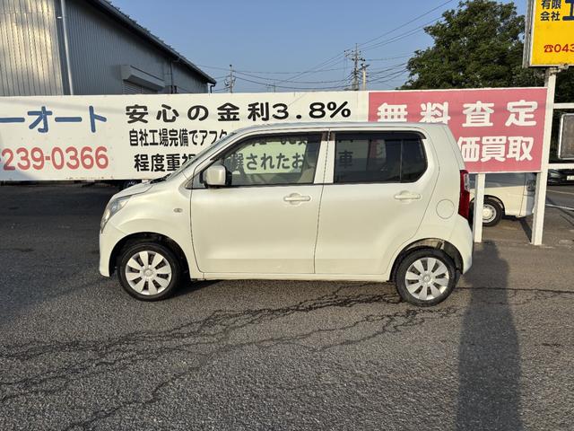 ワゴンＲ ＦＸ　キーレスエントリー　アイドリングストップ　電動格納ミラー　ＣＶＴ　盗難防止システム　ＡＢＳ　ＣＤ　ミュージックプレイヤー接続可　アルミホイール　衝突安全ボディ　エアコン　パワーステアリング（23枚目）
