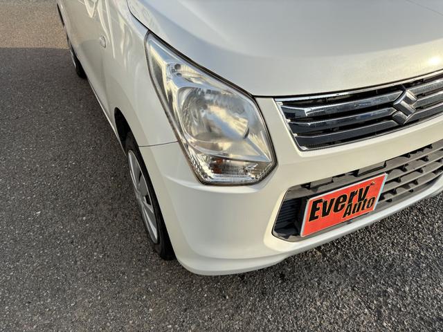 ワゴンＲ ＦＸ　キーレスエントリー　アイドリングストップ　電動格納ミラー　ＣＶＴ　盗難防止システム　ＡＢＳ　ＣＤ　ミュージックプレイヤー接続可　アルミホイール　衝突安全ボディ　エアコン　パワーステアリング（30枚目）