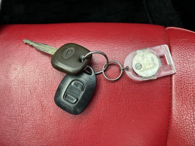 コペン アクティブトップ　オープンカー　ＡＴ　キーレスエントリー　シートヒーター　アルミホイール　衝突安全ボディ　ＡＢＳ　ＣＤ　ＭＤ　エアコン　パワーステアリング　パワーウィンドウ（16枚目）
