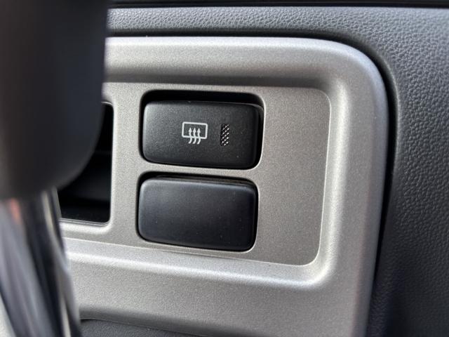 アトレーワゴン カスタムターボＲＳ　両側スライドドア　ＨＩＤ　キーレスエントリー　電動格納ミラー　ＡＴ　ＡＢＳ　ＣＤ　アルミホイール　衝突安全ボディ　エアコン　パワーステアリング　パワーウィンドウ　運転席エアバッグ　助手席エアバッグ（36枚目）