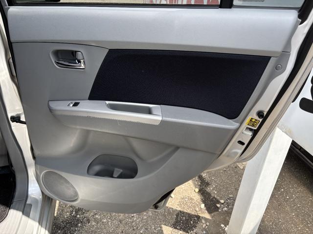 ワゴンＲ ＦＸリミテッド　ＥＴＣ　スマートキー　電動格納ミラー　ベンチシート　ＣＶＴ　盗難防止システム　ＡＢＳ　ＣＤ　アルミホイール　衝突安全ボディ　エアコン（56枚目）