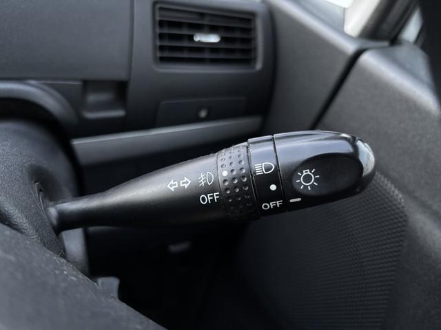 ムーヴ カスタム　Ｘリミテッド　ドライブレコーダー　ＥＴＣ　バックカメラ　ナビ　ＴＶ　ＨＩＤ　スマートキー　電動格納ミラー　ベンチシート　ＣＶＴ　盗難防止システム　ＡＢＳ　ＣＤ　ミュージックプレイヤー接続可　アルミホイール（47枚目）