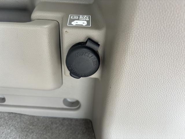 エブリイワゴン ＰＺターボ　両側スライド・片側電動　キーレスエントリー　電動格納ミラー　ＡＴ　盗難防止システム　ＡＢＳ　ＣＤ　ＵＳＢ　アルミホイール　衝突安全ボディ　エアコン　パワーステアリング　パワーウィンドウ（41枚目）