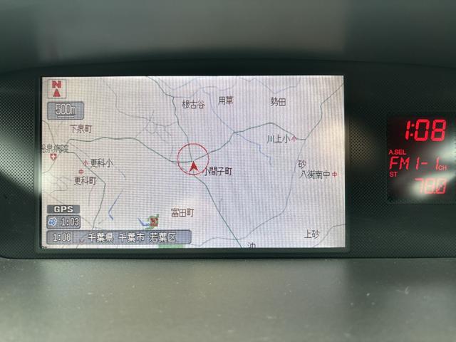 オデッセイ アブソルート　ＥＴＣ　バックカメラ　ナビ　オートクルーズコントロール　ＨＩＤ　キーレスエントリー　電動格納ミラー　パワーシート　ＡＴ　アルミホイール　ＣＤ　１００Ｖ電源　盗難防止システム　衝突安全ボディ　ＡＢＳ（5枚目）