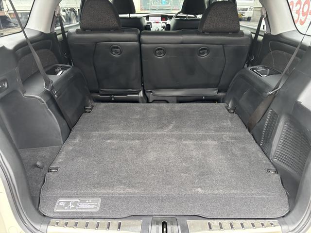 オデッセイ アブソルート　ＥＴＣ　バックカメラ　ナビ　オートクルーズコントロール　ＨＩＤ　キーレスエントリー　電動格納ミラー　パワーシート　ＡＴ　アルミホイール　ＣＤ　１００Ｖ電源　盗難防止システム　衝突安全ボディ　ＡＢＳ（69枚目）