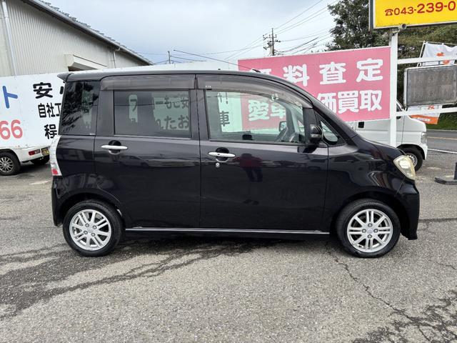 タントエグゼ カスタムＧ　ドライブレコーダー　ＥＴＣ　ナビ　ＴＶ　ＨＩＤ　スマートキー　電動格納ミラー　ＣＶＴ　盗難防止システム　ＡＢＳ　ＣＤ　ミュージックプレイヤー接続可　アルミホイール　衝突安全ボディ　エアコン（18枚目）