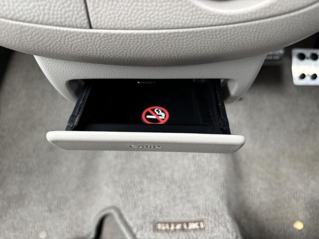 エブリイワゴン ＰＺターボ　両側スライド・片側電動　ナビ　キーレスエントリー　電動格納ミラー　ＡＴ　盗難防止システム　ＡＢＳ　ＣＤ　ＤＶＤ再生　ＭＤ　アルミホイール　衝突安全ボディ　エアコン　パワーステアリング　パワーウィンドウ（51枚目）