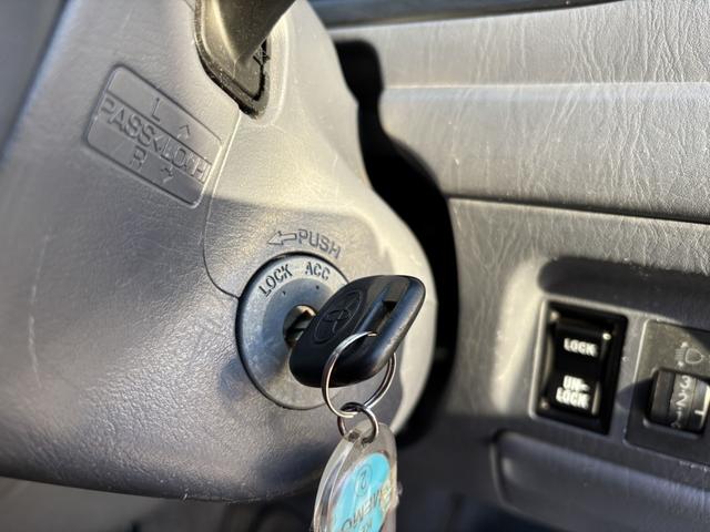 タウンエースバン GL ETC 両側スライドドア キーレスエントリー AT CD USB 記録簿 エアコン パワーウィンドウ 運転席エアバッグ(11枚目)