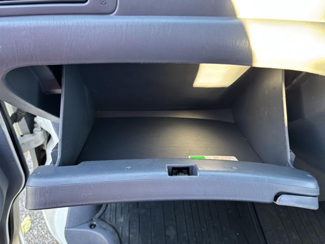 タウンエースバン GL ETC 両側スライドドア キーレスエントリー AT CD USB 記録簿 エアコン パワーウィンドウ 運転席エアバッグ(15枚目)