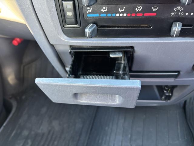 タウンエースバン GL ETC 両側スライドドア キーレスエントリー AT CD USB 記録簿 エアコン パワーウィンドウ 運転席エアバッグ(48枚目)