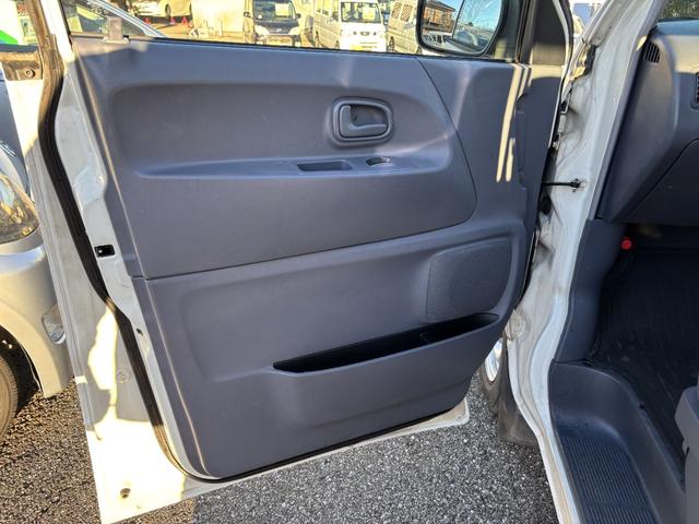 タウンエースバン GL ETC 両側スライドドア キーレスエントリー AT CD USB 記録簿 エアコン パワーウィンドウ 運転席エアバッグ(55枚目)