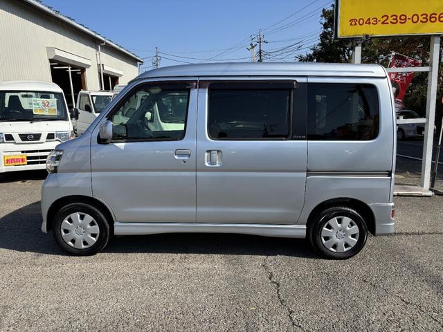 この度は当店のお車をご覧になっていただき、誠にありがとうございます。じっくり現車確認して頂けるよう、ご準備を致します！