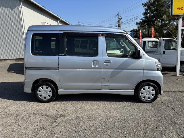 当店のお車をご覧いただきましてありがとうございます。お車についてのご質問やお見積りのご依頼、ご購入にあたってのご相談などお気軽にお問い合わせ下さい！