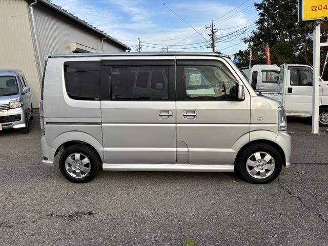 エブリイワゴン ＰＺターボ　ドライブレコーダー　ＥＴＣ　両側スライド・片側電動　ナビ　ＴＶ　キーレスエントリー　シートヒーター　ターボ　ＡＴ　盗難防止システム　ＡＢＳ　ＣＤ　アルミホイール　衝突安全ボディ　エアコン（20枚目）