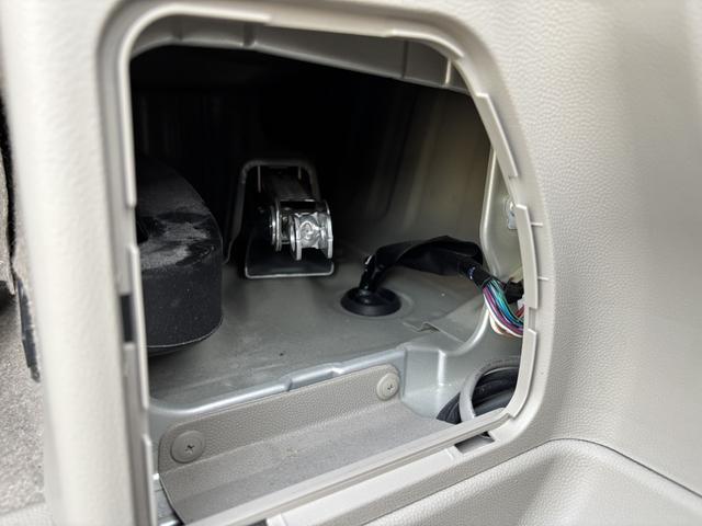 エブリイワゴン ＰＺターボ　ドライブレコーダー　ＥＴＣ　両側スライド・片側電動　ナビ　ＴＶ　キーレスエントリー　シートヒーター　ターボ　ＡＴ　盗難防止システム　ＡＢＳ　ＣＤ　アルミホイール　衝突安全ボディ　エアコン（38枚目）