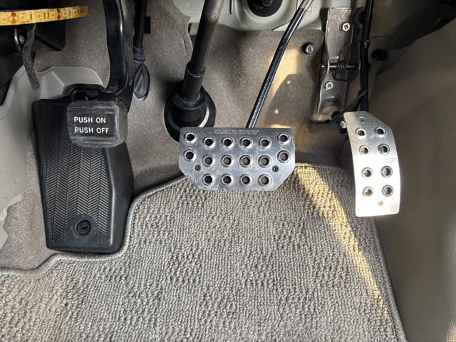 エブリイワゴン ＰＺターボ　ドライブレコーダー　ＥＴＣ　両側スライド・片側電動　ナビ　ＴＶ　キーレスエントリー　シートヒーター　ターボ　ＡＴ　盗難防止システム　ＡＢＳ　ＣＤ　アルミホイール　衝突安全ボディ　エアコン（72枚目）