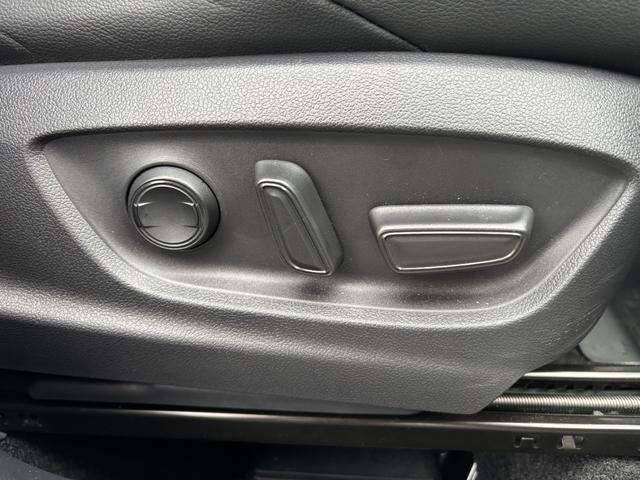 カローラクロス ハイブリッド Z 4WD ドライブレコーダー 全周囲カメラ クリアランスソナー オートクルーズコントロール レーンアシスト パワーシート パークアシスト 衝突被害軽減システム ナビ TV オートマチックハイビーム(68枚目)