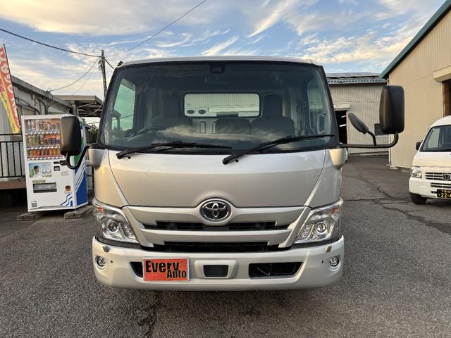 トヨエース 　トラック　ＭＴ　衝突被害軽減システム　クリアランスソナー　レーンアシスト　アイドリングストップ　ＥＳＣ　エアコン　パワーウィンドウ　運転席エアバッグ（17枚目）