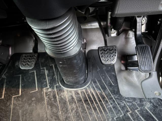 トヨエース 　トラック　ＭＴ　衝突被害軽減システム　クリアランスソナー　レーンアシスト　アイドリングストップ　ＥＳＣ　エアコン　パワーウィンドウ　運転席エアバッグ（40枚目）