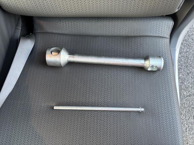 トヨエース 　トラック　ＭＴ　衝突被害軽減システム　クリアランスソナー　レーンアシスト　アイドリングストップ　ＥＳＣ　エアコン　パワーウィンドウ　運転席エアバッグ（58枚目）