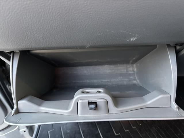 トヨエース 　トラック　ＭＴ　衝突被害軽減システム　クリアランスソナー　レーンアシスト　アイドリングストップ　ＥＳＣ　エアコン　パワーウィンドウ　運転席エアバッグ（60枚目）