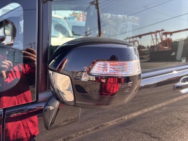 ステップワゴンスパーダ Ｚ　ＥＴＣ　バックカメラ　ナビ　ＴＶ　両側電動スライドドア　ＨＩＤ　スマートキー　電動格納ミラー　３列シート　ＣＶＴ　アルミホイール　ＣＤ　ＵＳＢ　Ｂｌｕｅｔｏｏｔｈ　記録簿　盗難防止システム（24枚目）